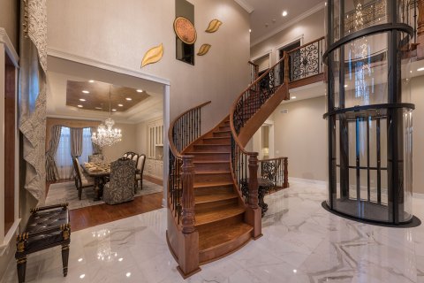 Foyer, Stairs, Dining Room, Elevator Stair