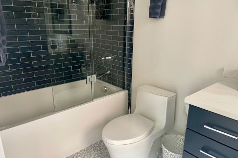 En Suite Bathroom