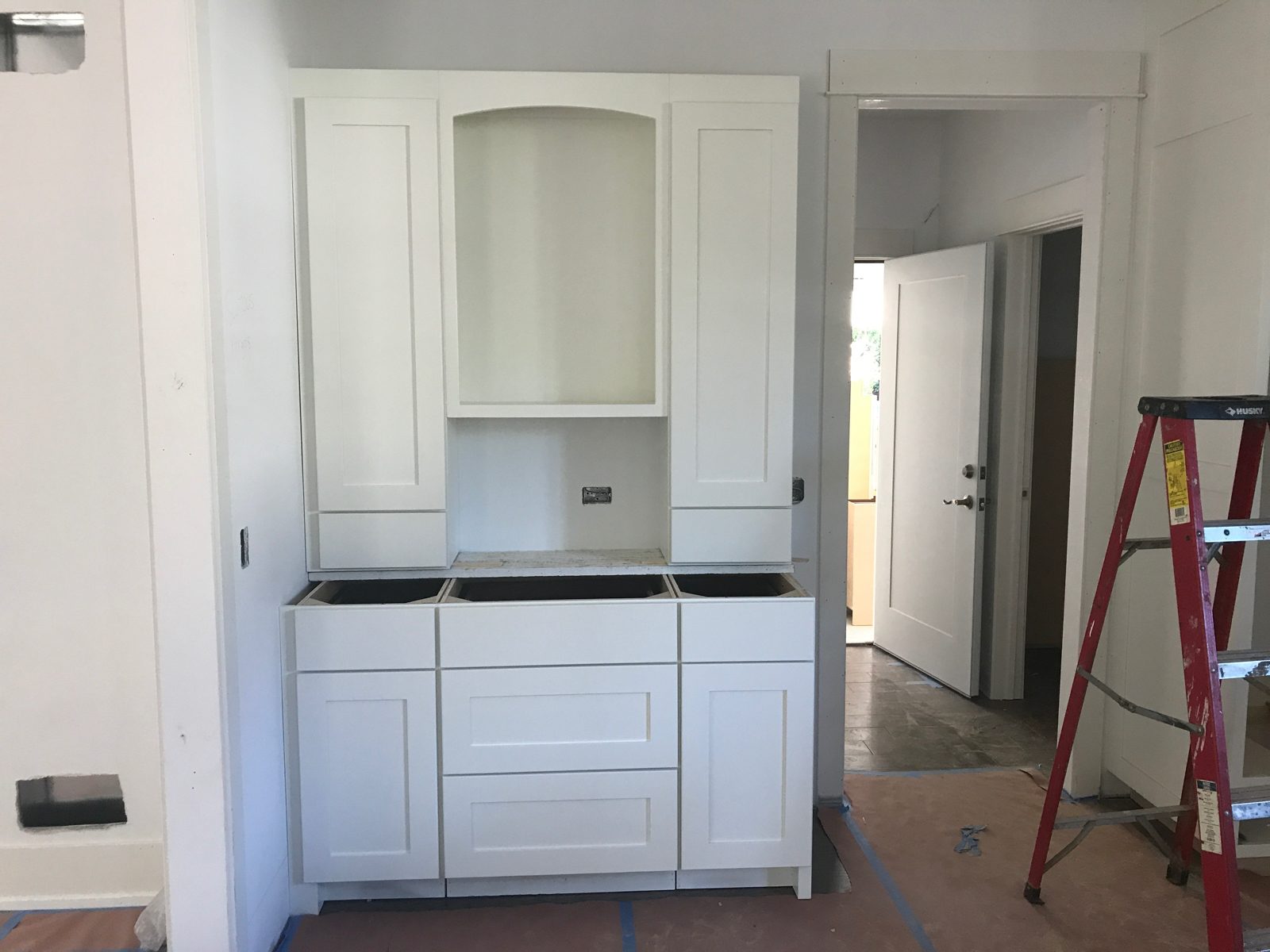 We Are Installing The Kitchen Cabinets In Our Spec House In