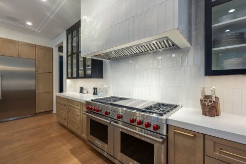 kitchen stove hood