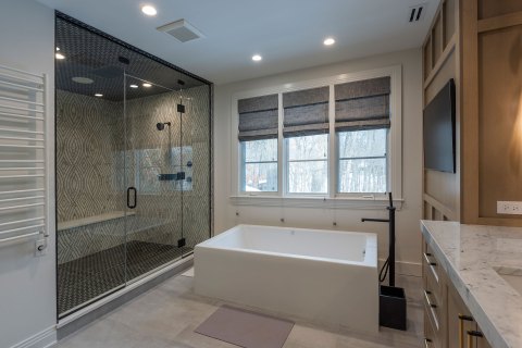 master bathroom tub shower