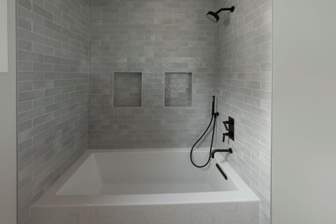2nd floor bathroom