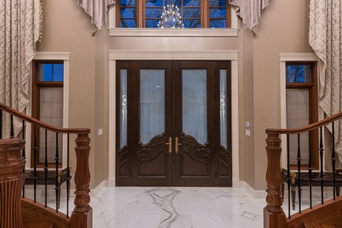 Foyer, Front Doors